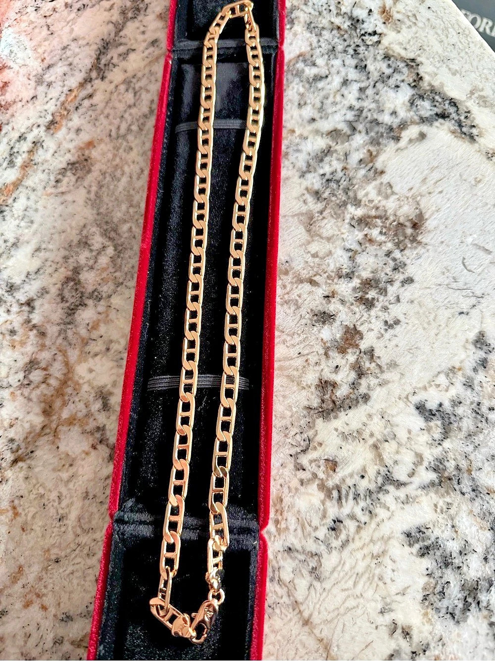 18k Gold-filled Sterling Silver 7mm Link Necklace. New